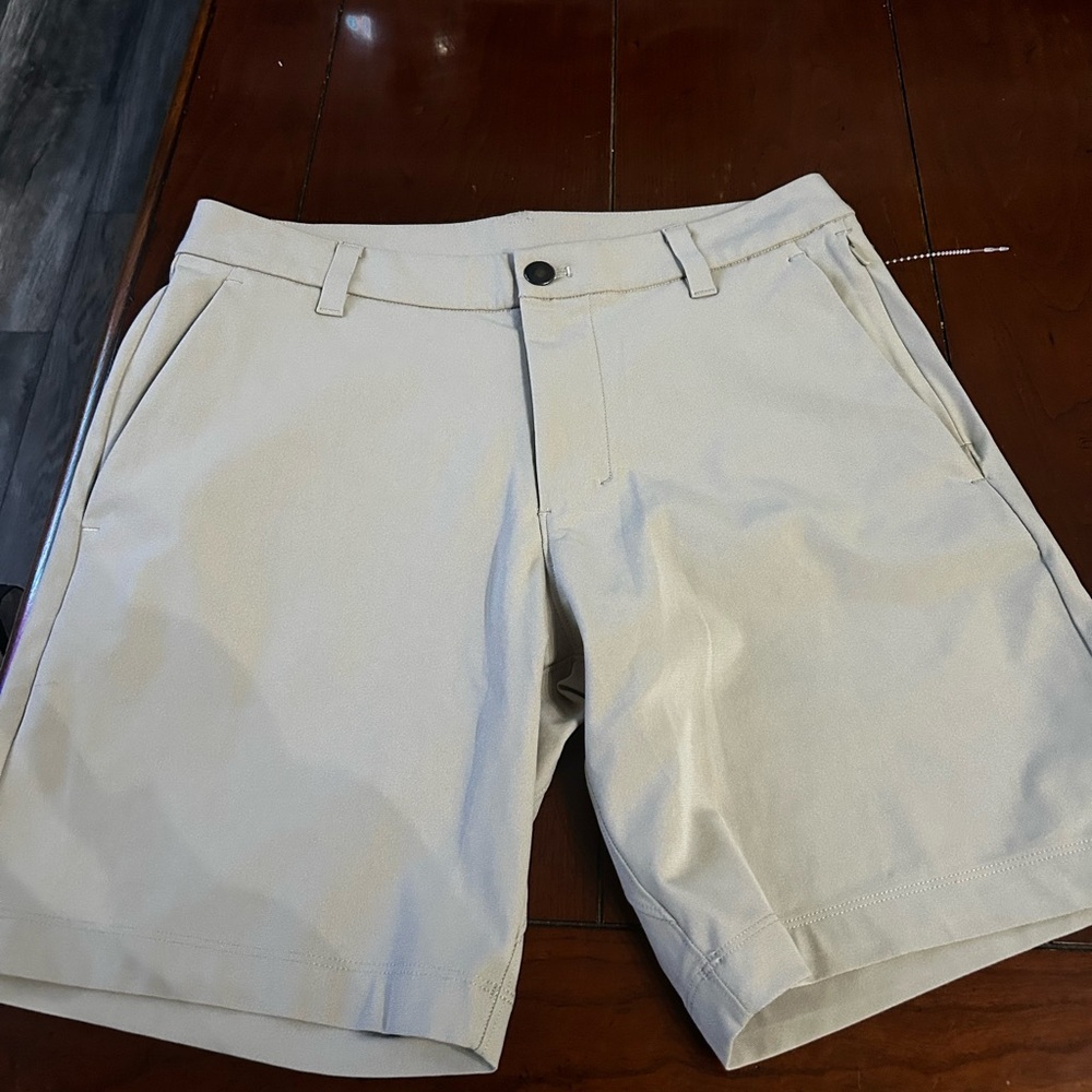 lululemon athletica Cream Men Shorts size 28 Make an Offer!